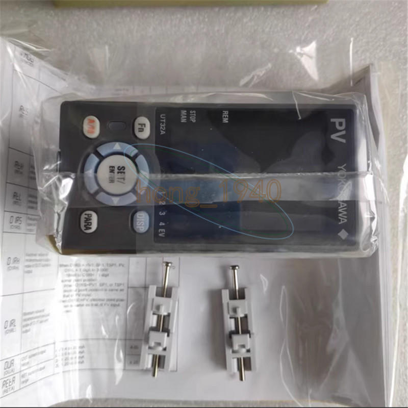 1PC New Yokogawa UT32A-000-11-00 Temperature Controller
