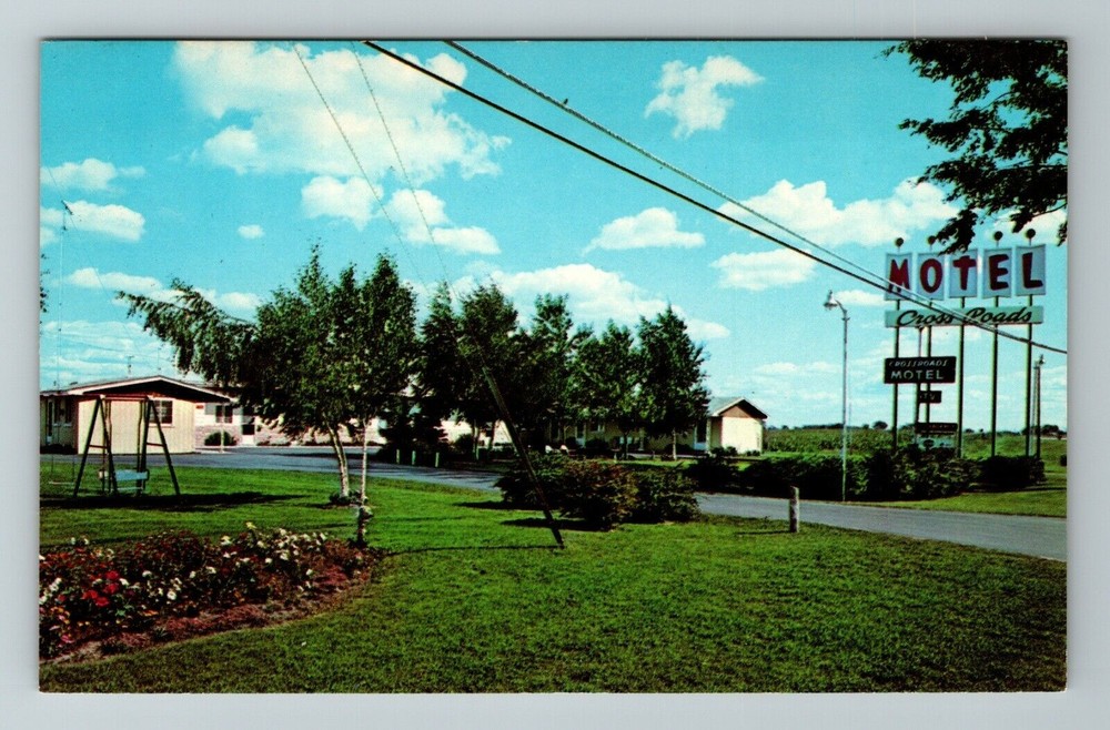 Clare MI-Michigan, Crossroads Motel, Exterior, Sign Vintage Postcard