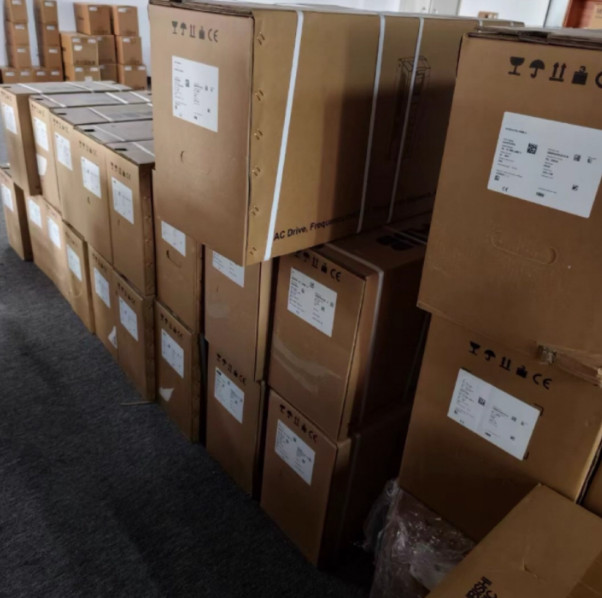 new original cable  2090-XXTPMP-16S09   UPS fast delivery