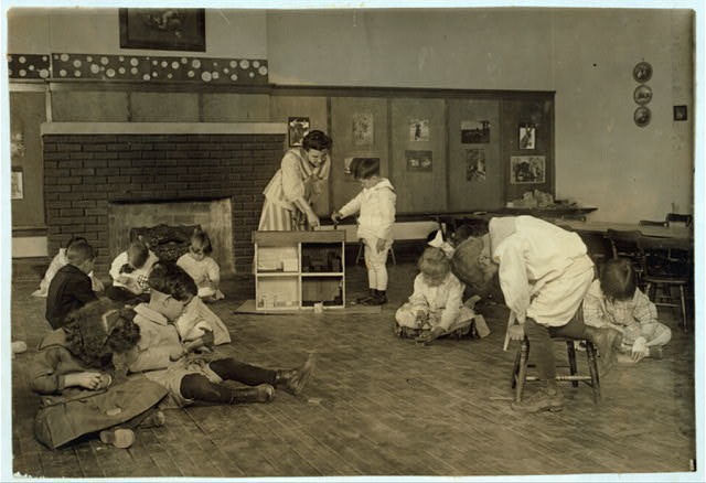 Tulsa Oklahoma 1917 Horace Mann School Kindergarten Children Doll Houses
