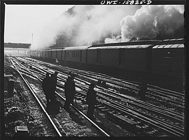 Untitled photo, : Chicago, Illinois. A double-header pulls out of the Union