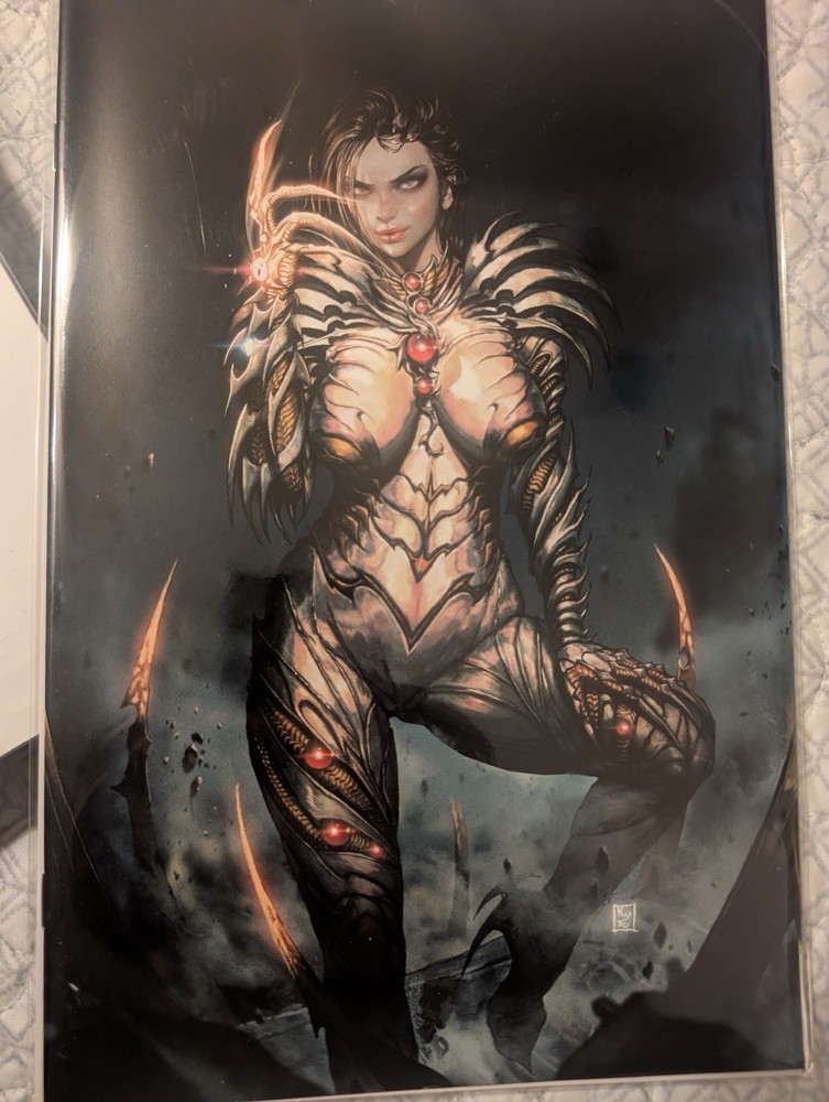 WITCHBLADE 1 KYUYONG EOM EXCLUSIVE VIRGIN VARIANT NM Ltd 350 Cave Comics