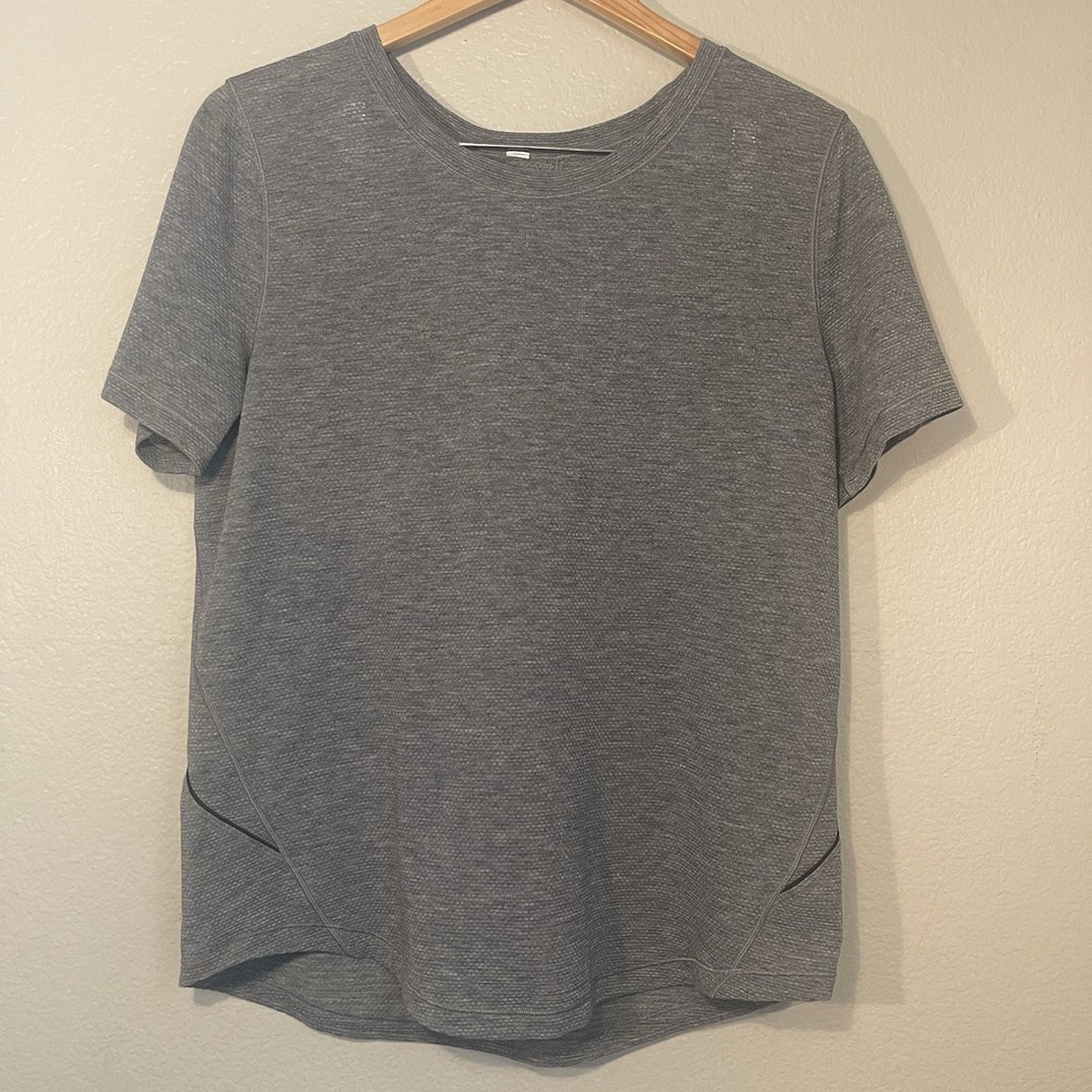 Lululemon Long Distance Women’s Short Sleeve T-shirt Tee Heathered Gray
