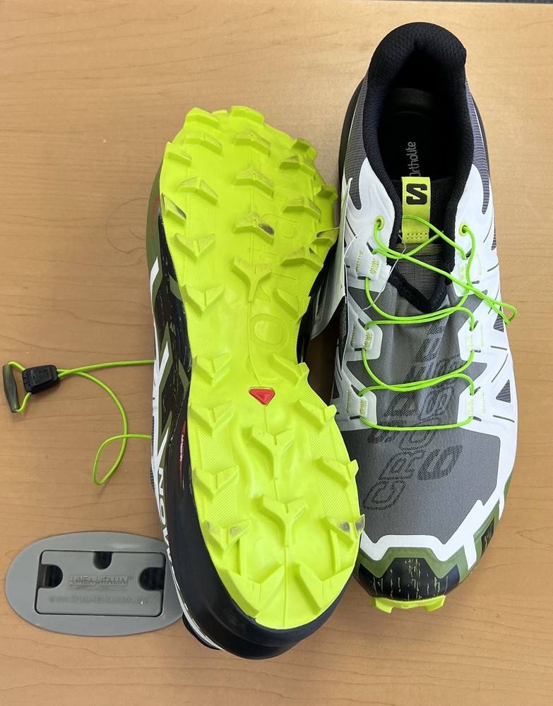 Salomon Speedcross 6 Men. Size 10.5 US