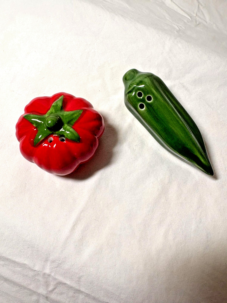 Ceramic Tomato & Okra Salt & Pepper Shakers, Cracker Barrel Kitchen Decor Collec