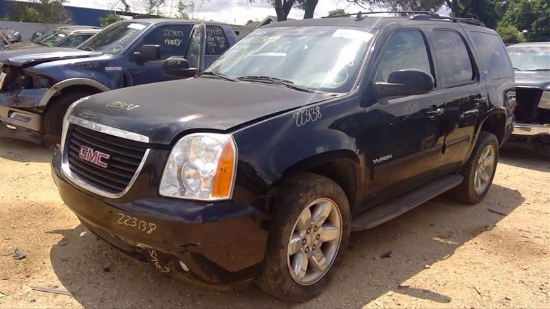 YUKON     2013 Seat Belt Rear 832319