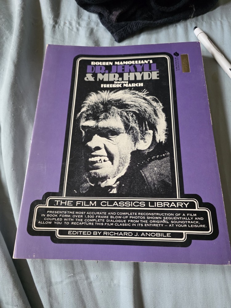 Vintage 1st Printing 1975 DR. JEKYLL & MR. HYDE Film Classics Library Flare Book