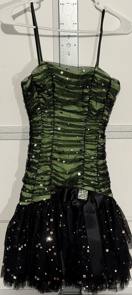 Blondie Nites Homecoming , Prom , Wedding , Night out , Dress Size 3
