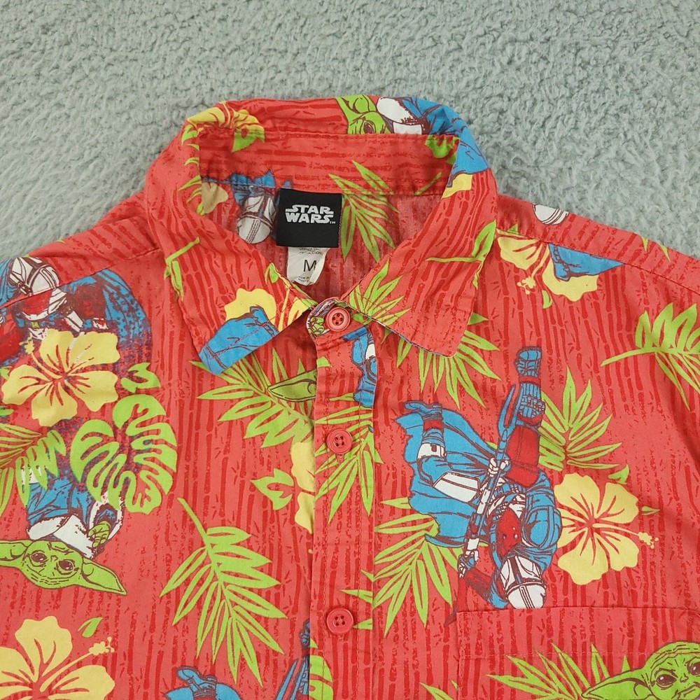Star Wars Shirt Mens Medium Mandalorian Grogu Hawaiian Floral Button Up Disney