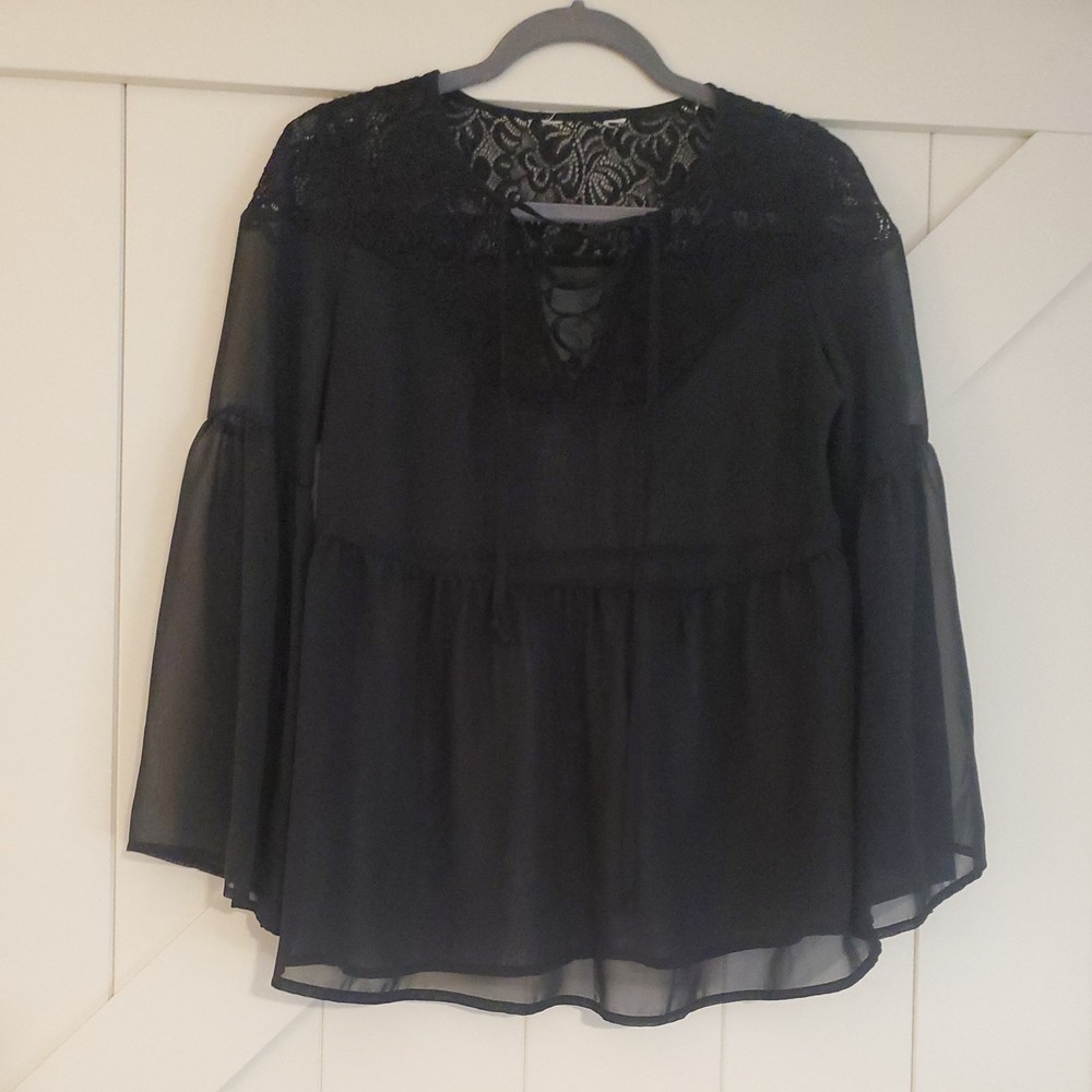 VTG 90s Y2K Black Sheer Lace Top Tiered Bell Sleeve Witchy Whimsigoth Goth Large