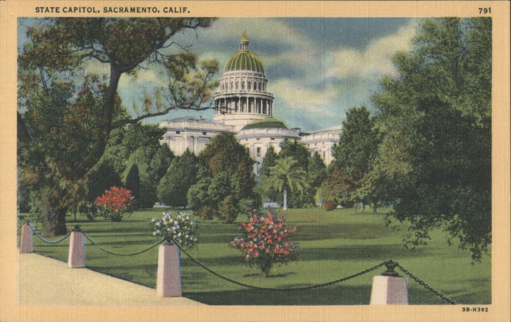 Sacramento, California CA State Capitol Original Vintage Postcard