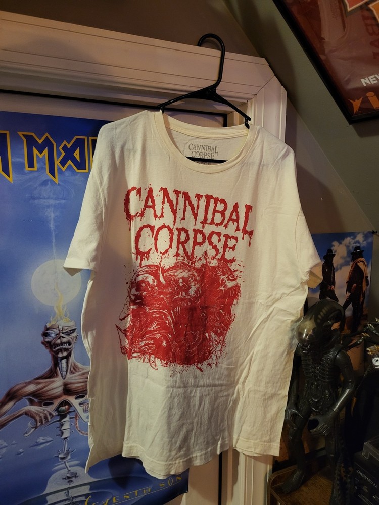 Cannibal Corpse Size L  T-shirt