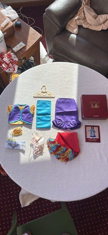 AMERICAN GIRL KAYA FANCY SHAWL OUTFIT OF TODAY Complete First Edition Retired