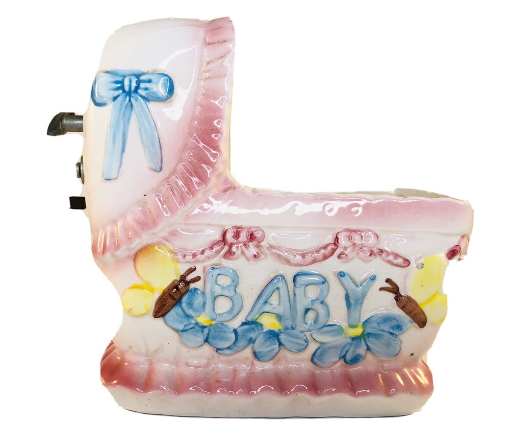 VTG Taiwan Nursery Musical Ceramic bassinet Planter Plays Rock A Bye Baby works