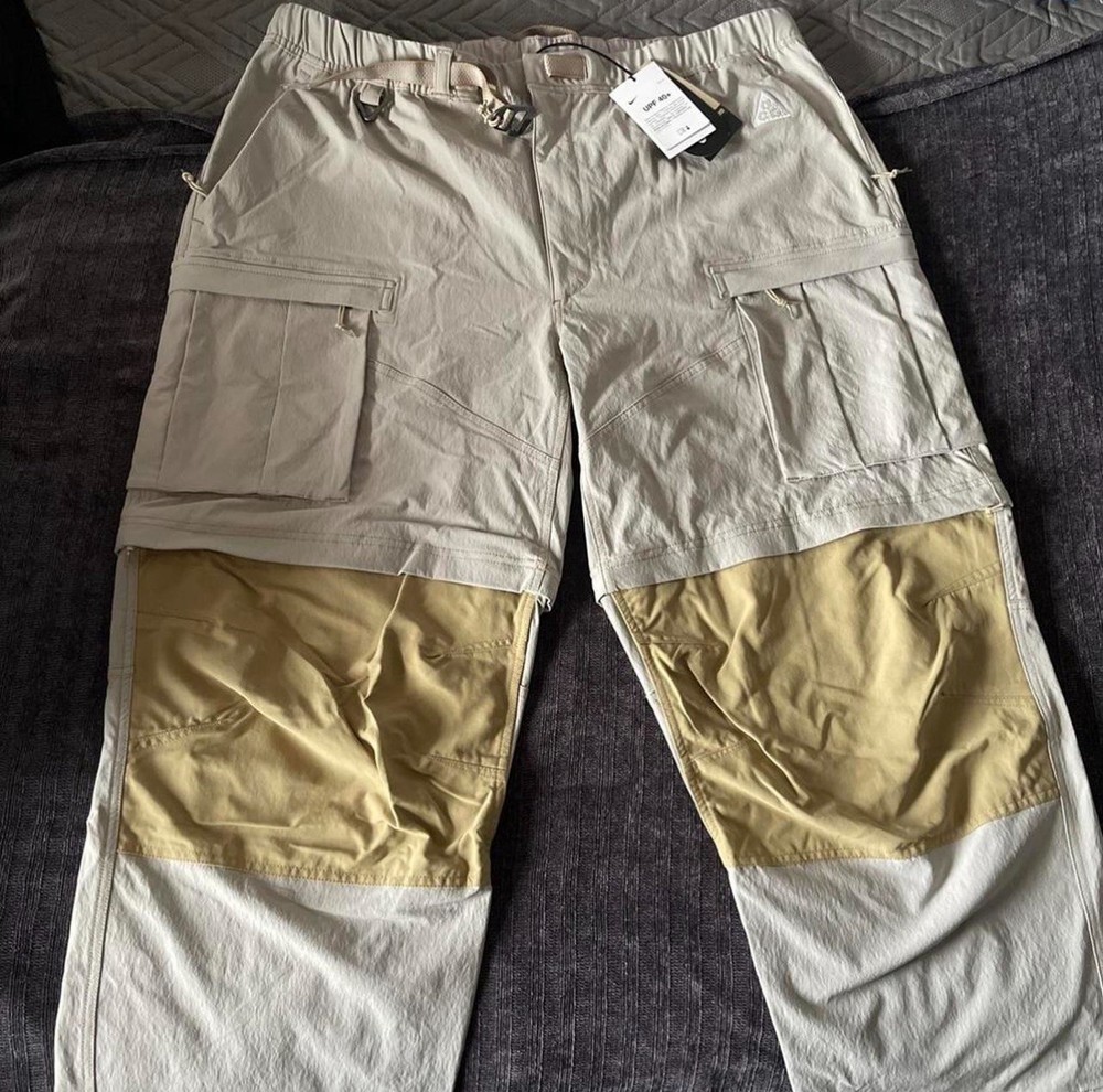 NWT $195 Nike ACG Convertible Cargo Pants Nylon Zipper Beige Khaki Men’s Size L