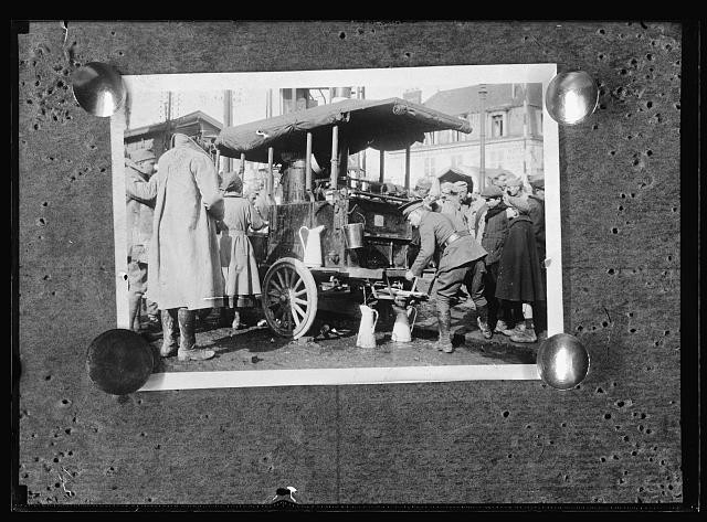 Photo:World War I 1918 Automaton Street Vendor Crowd Wagon Print