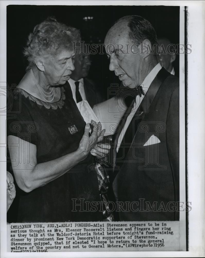 1956 Press Photo Adlai Stevenson & Mrs Eleanor Roosevelt at Fund Raising Dinner