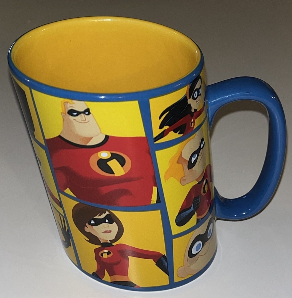 The Incredibles Slanted Coffee Mug Disney Store Extra Large 24 oz. Excellent