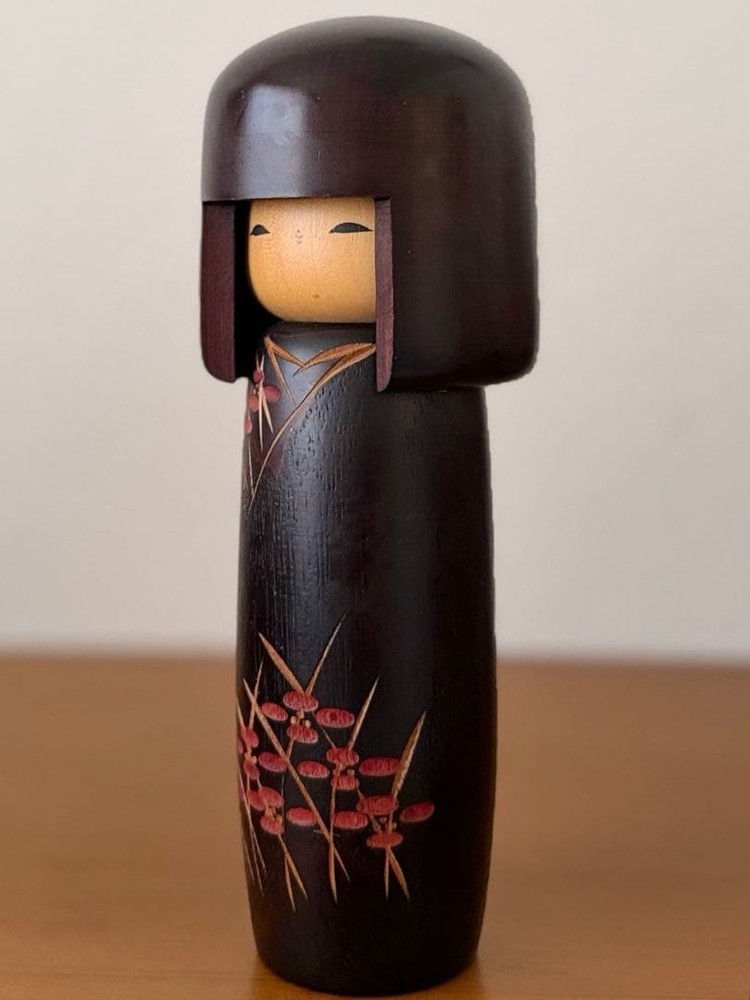 Okamoto Usaburo Kokeshi Doll Autumn Grass Pattern Black Color 19cm