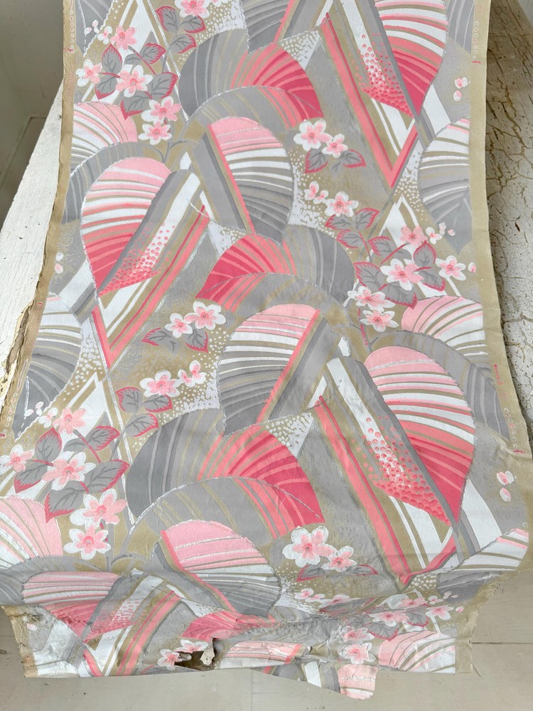 1.88 yards Antique French Art Deco Wallpaper c1925 Pink Gray Silver Geometric F