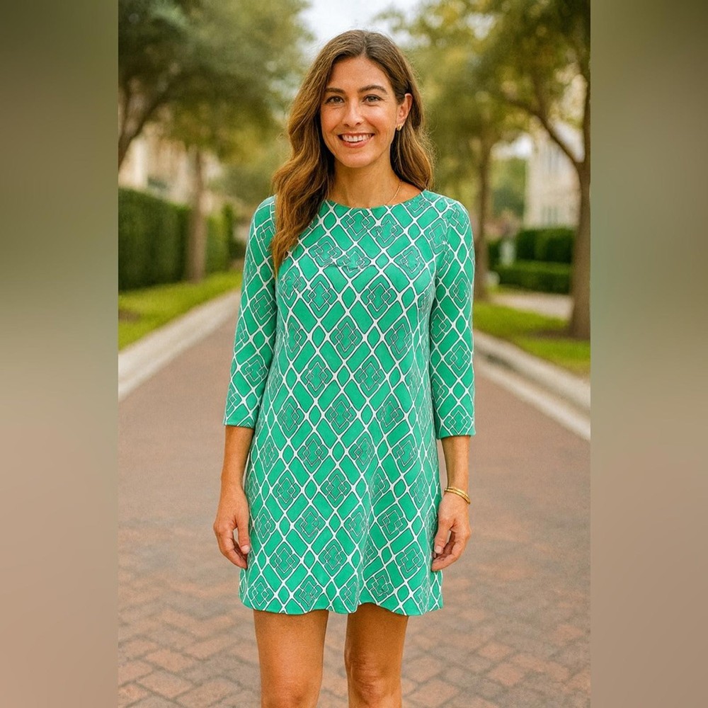 Crown & Ivy Green Geometric Shift Dress Small 3/4 Sleeve Cotton Blend Preppy