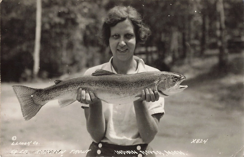 Woman Holding Rainbow Trout Postcard 1945 Indian River, Michigan Posted