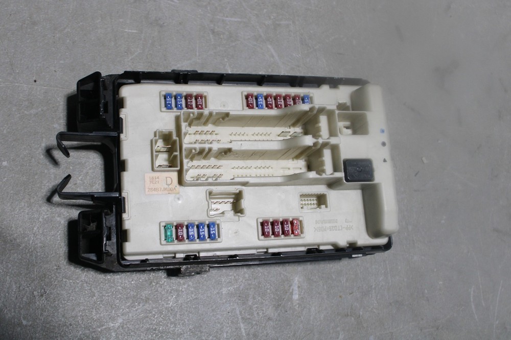 Infiniti G35 IPDM Engine Fuse Box 284B7JK00A Plug & Play Lifetime Warranty