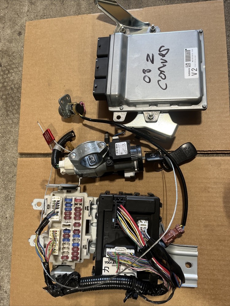 2007 08 auto  Nissan 350z  AT ECM ECU BCM Key Engine Computer Module