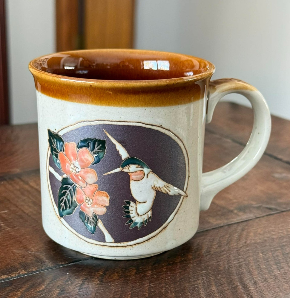Otagiri Hummingbird and Hibiscus Embossed Coffee Mug 12 oz MCM Pottery
