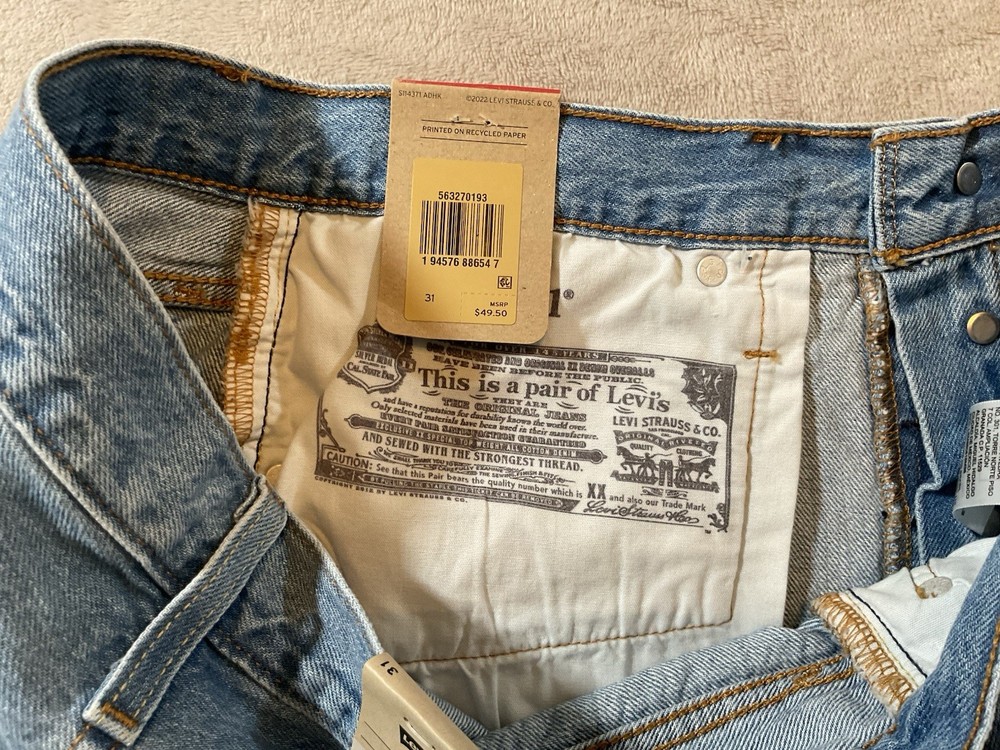 Levi's 501 Shorts Women's Size 31 Button Fly Raw Hem Blue Jean Shorts New!