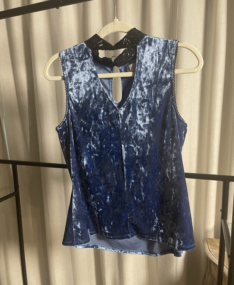Nanette Lepore Women's Blue Black Velvet Lace V-Neck Sleeveless Blouse L