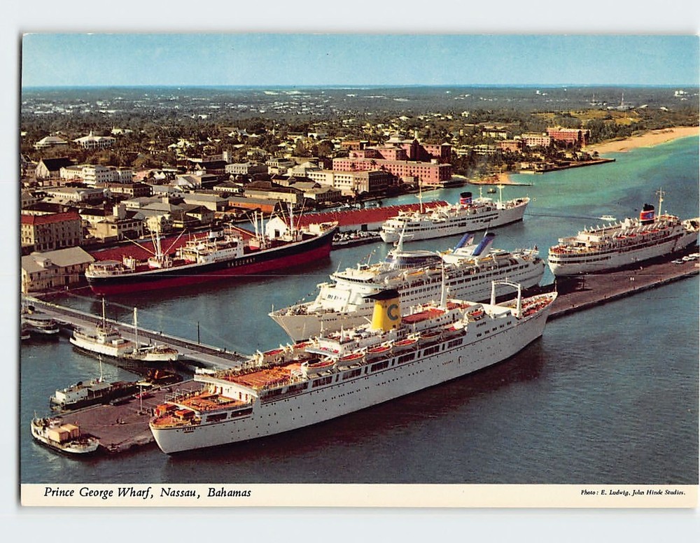 Postcard Prince George Wharf Nassau Bahamas