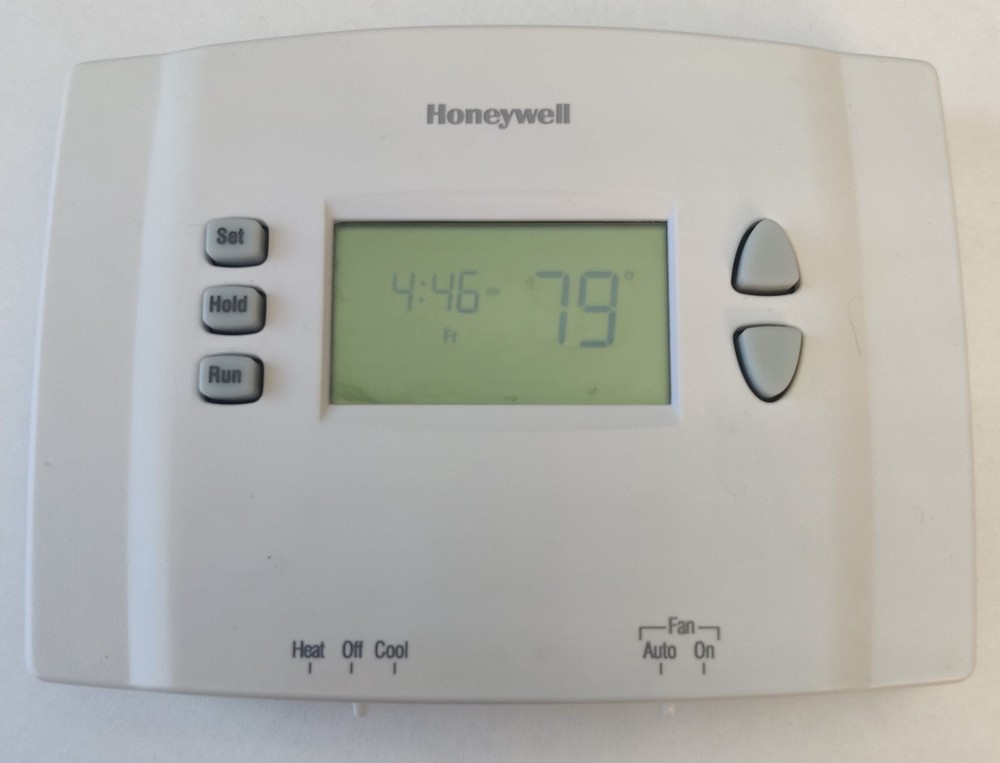 Honeywell Home RTH2300B1012/E1 5-2 Day Programmable Thermostat