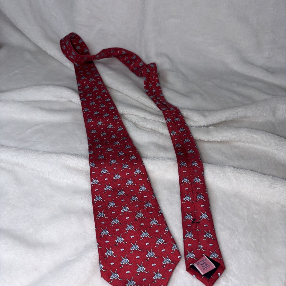 Vineyard Vines Tie Mens One Size Novelty Hockey 100% Silk Made In USA Preppy EUC