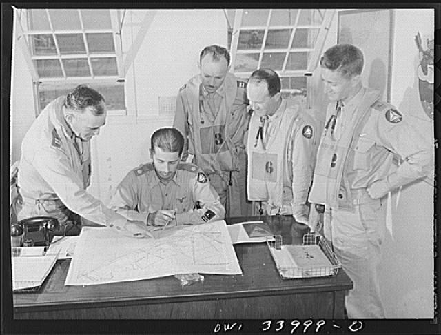 Photo:NASA Apollo Astronauts Mission Planning Briefing 1960s Black White