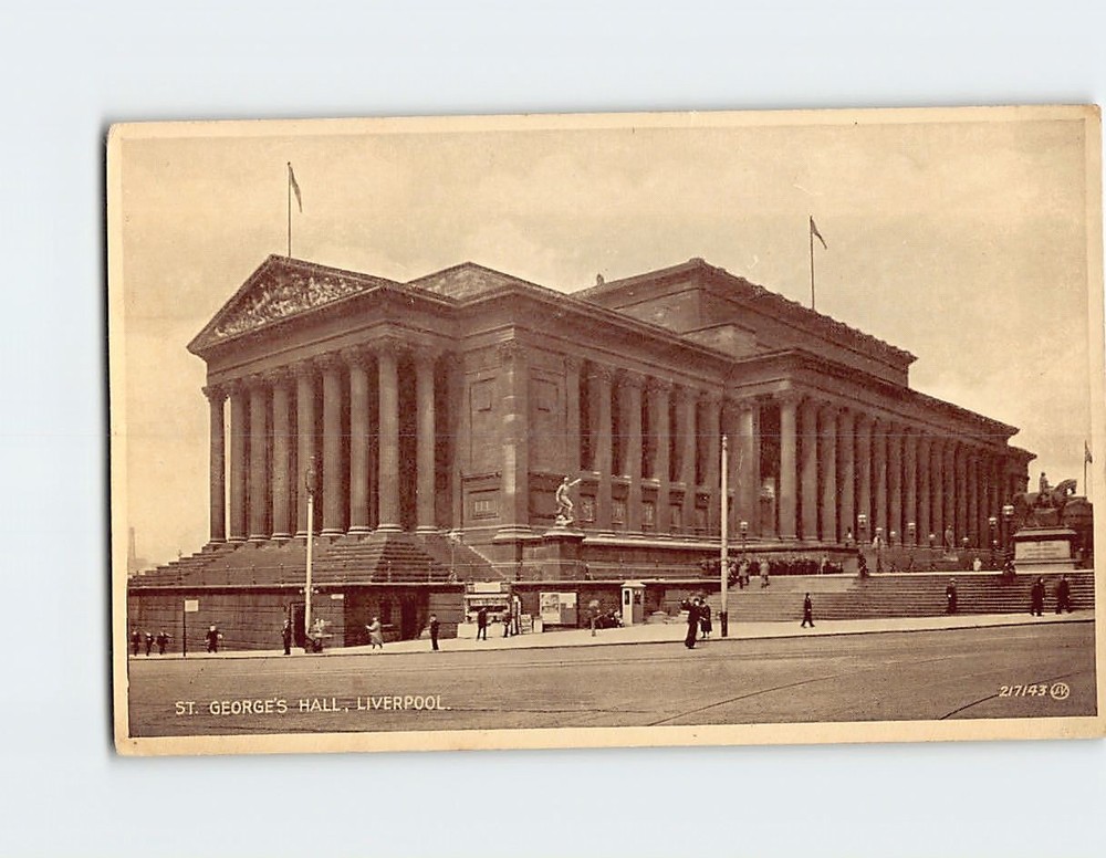 Postcard St. Georges Hall Liverpool England
