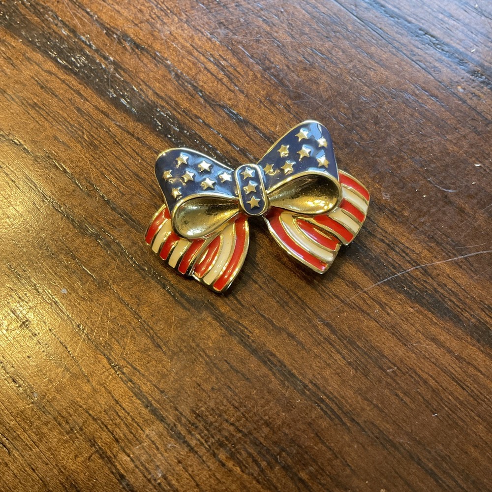 Vintage Patriotic Enamel Bow Brooch Pin Gold Tone Red White and Blue -Signed NRT