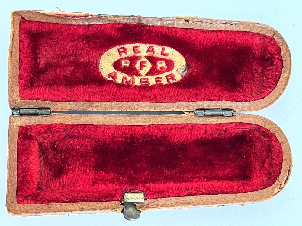 ANTIQUE CIGARETTE HOLDER CASE 1920-30’s 'RFB' Hinged Lid Leather GOOD CONDITION