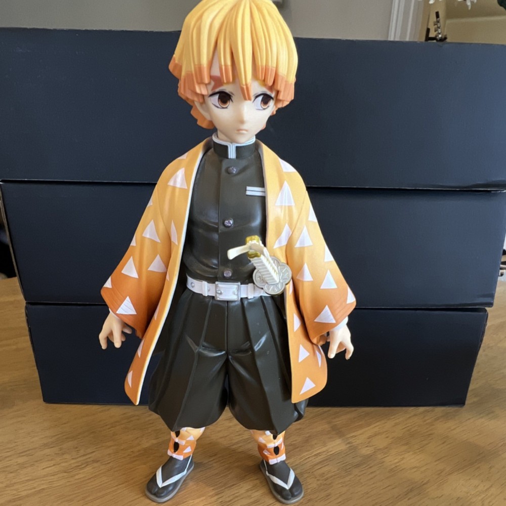 BANPRESTO Zenitsu Agatsuma Demon Slayer Kimetsu no Yaiba PVC Anime Figure