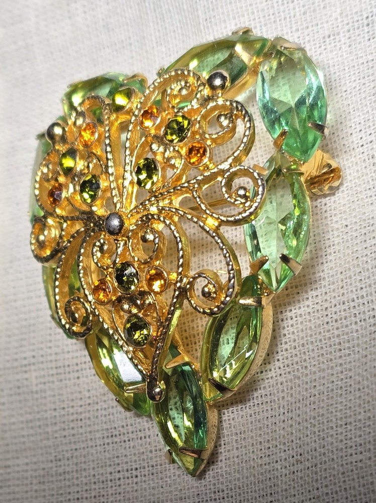 Vintage Brooch