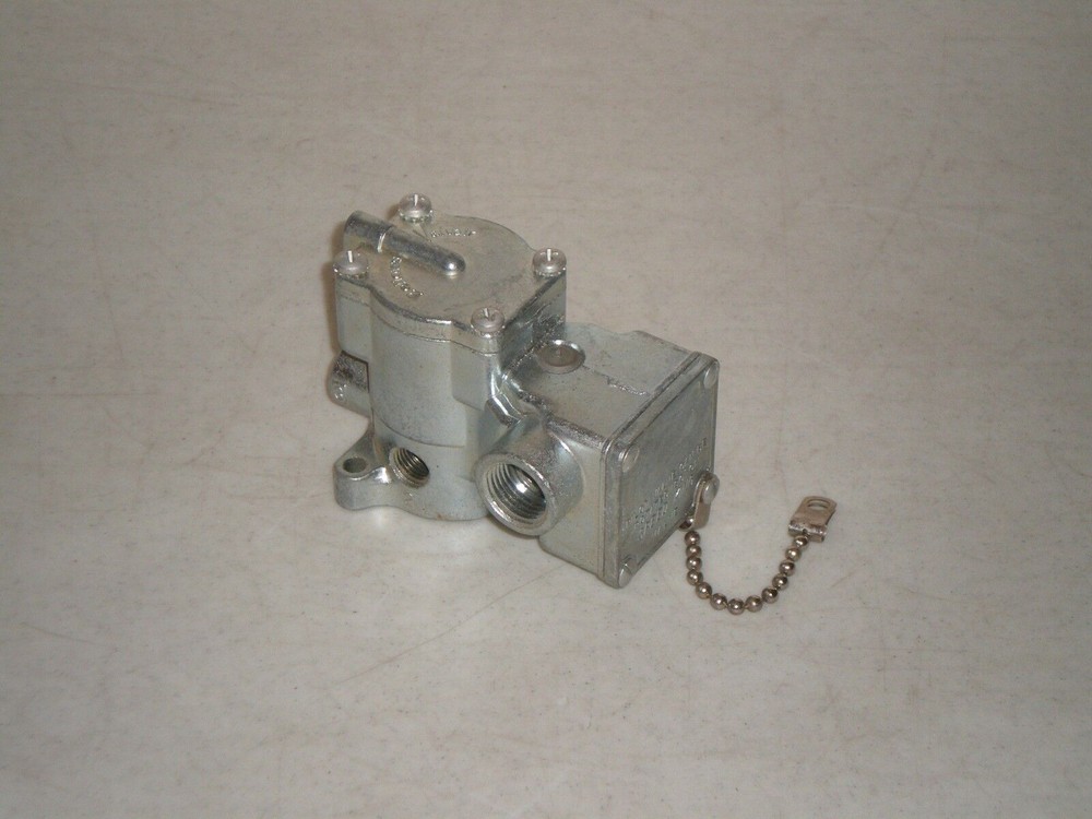 New Schrader Bellows K0554019 Valve Parker Valvair Free Shipping K0554019-53