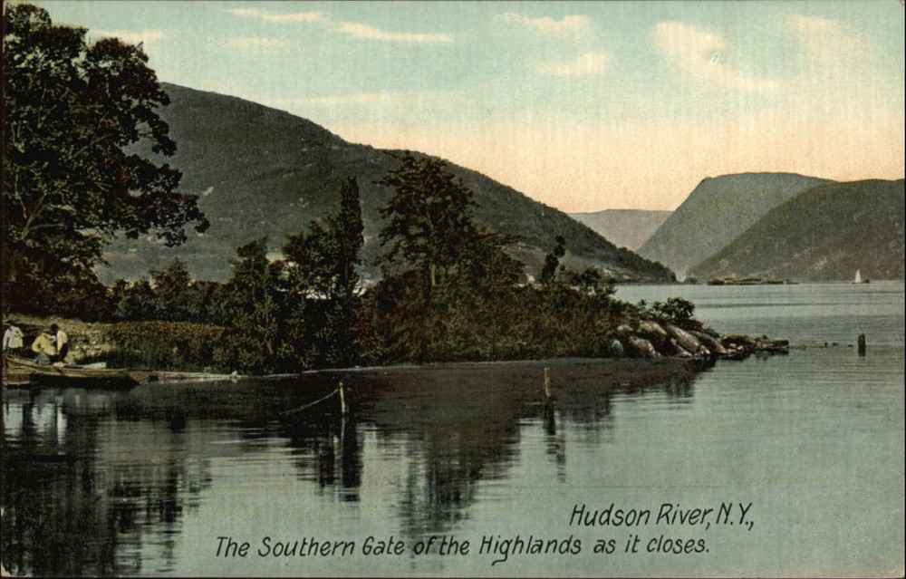 Hudson River New York Highlands Southern Gate view unused vintage postcard