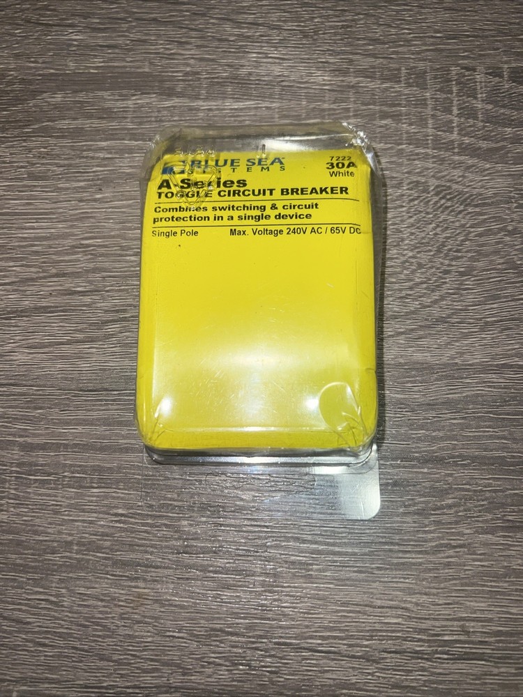 Blue Sea - 7222-BSS Circuit Breaker AA1Toggle 30A Wht  (1EA)