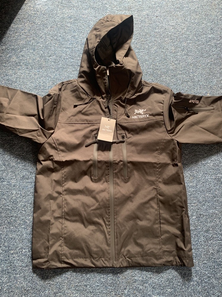 Arc’teryx Beta Gore-Tex Jacket Black Men’s Waterproof FITS SIZE SMALL NOT M