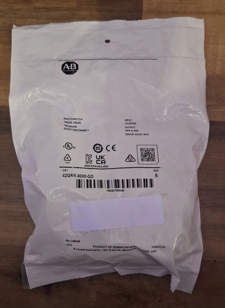Allen-Bradley 42GRR-9000-QD Photoswitch Trans Beam Series B