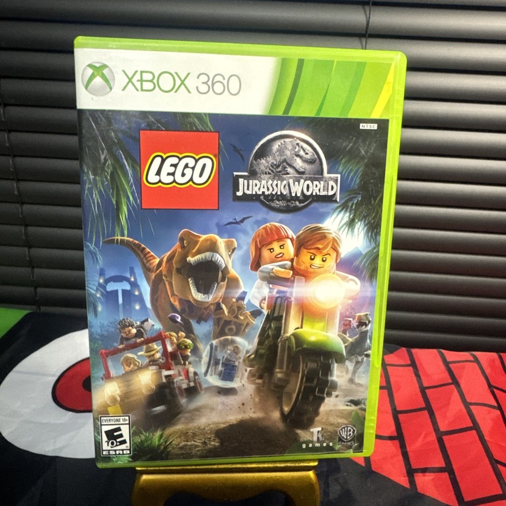 LEGO Jurassic World (Microsoft Xbox 360, 2015)