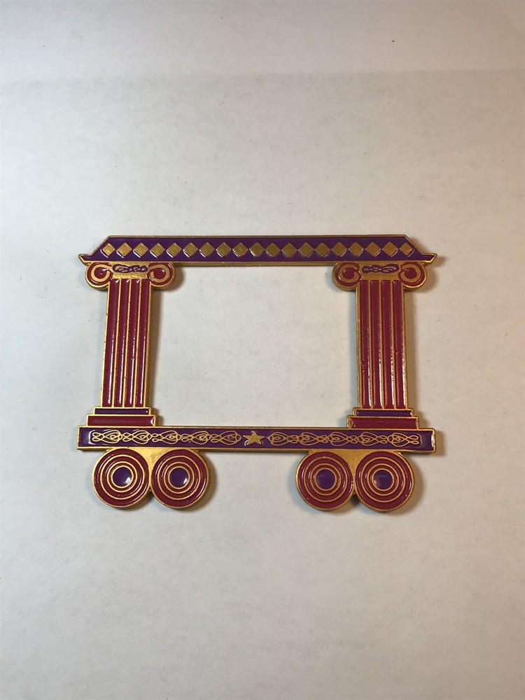 PIN RED COLUMNS ATLANTA 96 TRAIN