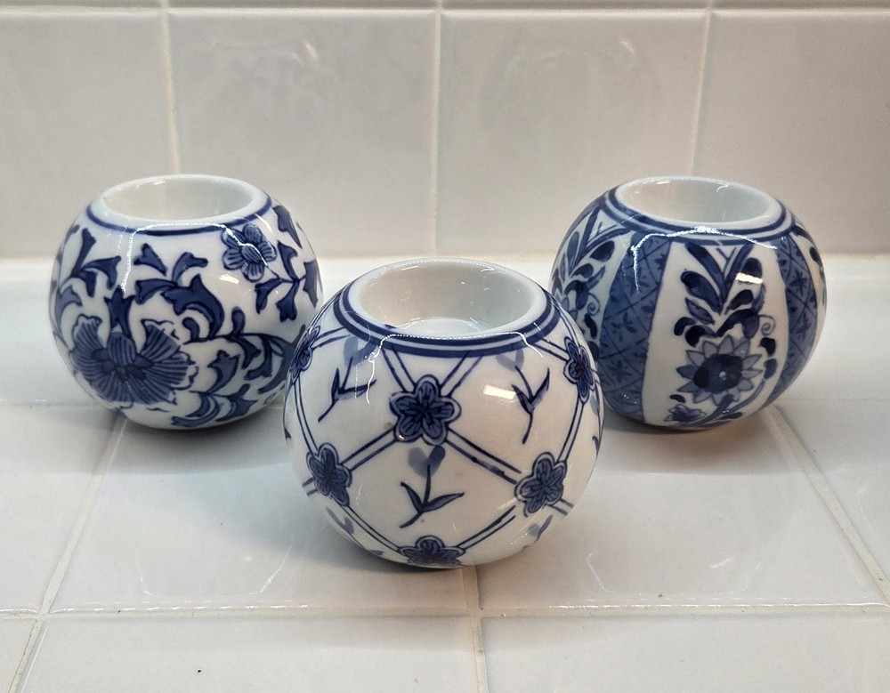 Martha Stewart Blue & White Tea Light Orb Candle Holders Set Of Three