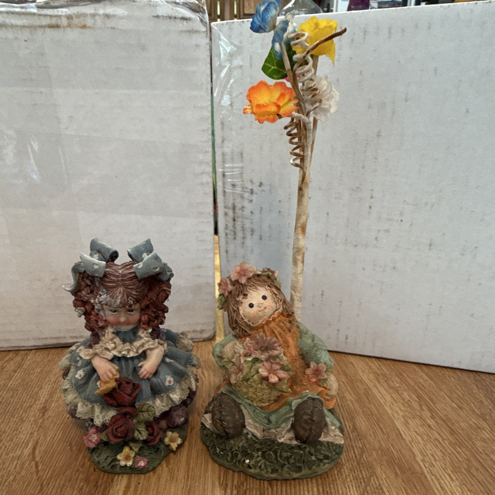 K's Collection Resin Girl Figurines 2-Pack Multicolor Floral Theme Painted