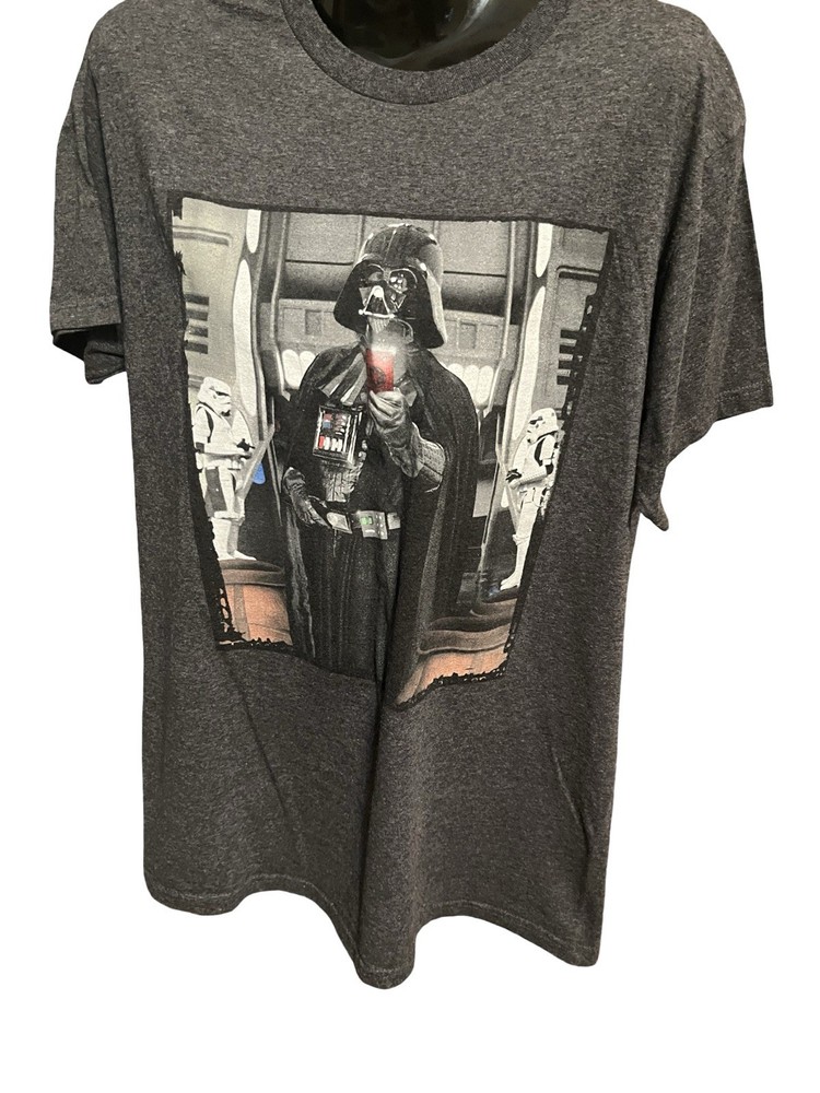 Star Wars Size Large Darth Vader Storm Troopers Gray Crew Neck T-Shirt